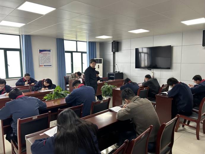 建材公司、檢測公司聯合開展管理人員業務提升考試
